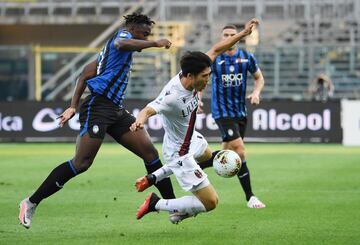 Atalanta gana en casa y se asegura en la próxima UEFA Champions League. Luis Muriel, el héroe de la noche en Bérgamo, llega a 18 goles en esta Serie A.