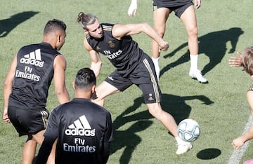 El Real Madrid se entrena antes del estreno en Vigo