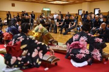 Performance japonesa llamada Koto al inicio del Criterium.