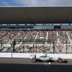 Mercedes invirtió más de 103 millones en el título 2014