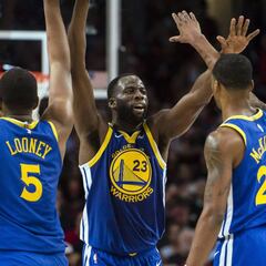 Los Warriors ya rozan otra final: Green se exhibió en Portland