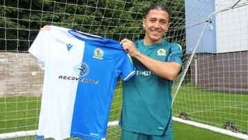 Ian Poveda, emocionado por brillar en Blackburn Rovers