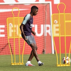 Dembélé cuts vacation short and starts training in Barcelona
