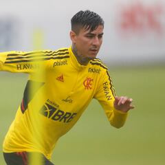 El dilema de Dorival Junior con Erick Pulgar en Flamengo