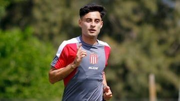 Novia de Javier Altamirano compartió la primera foto del jugador tras el accidente