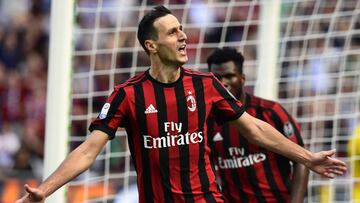 Nikola Kalinic con el Mil&aacute;n. 