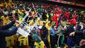 Incidentes durante la final de la Copa África entre Marruecos y Senegal.