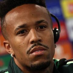 Militao: “Voy camino de ser el mejor central del mundo”