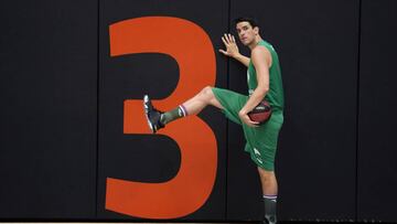 Carlos Su¨¢rez seguir¨¢ en el Unicaja hasta 2023