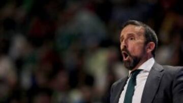 El técnico de Unicaja, Joan Plaza.
