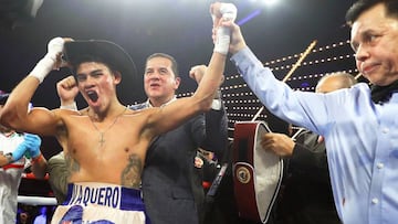 Emanuel Navarrete festeja una victoria.