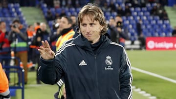 Mijatovic, tras hablar con Modric: "Va a seguir; está sufriendo mucho"