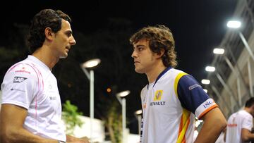 Alonso y de la Rosa en el GP de Singapur de 2008.