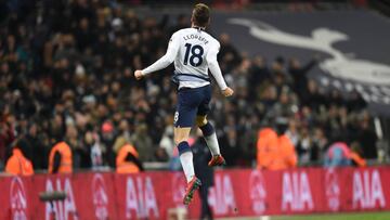 LLorente celebra su gol ante el Watford