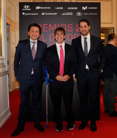 José Félix Díaz; Director Editoral de AS, Martín de la Puente; tenista paralímpico y Aloysio Araujo; Director General de Deportes de Prisa Media.







