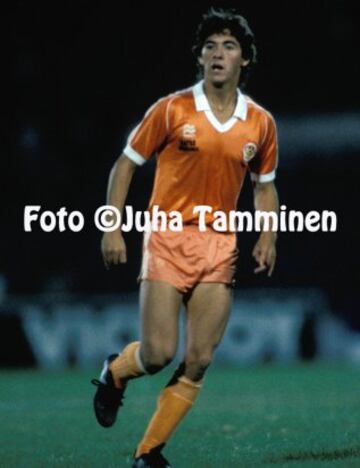 Camilo Pino | Volante zurdo que actuó toda una vida en Cobreloa, entre 1983 y 1998. Fue campeón en 1985, 1988 y 1992.