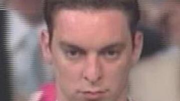 <b>GASOL NO SE LO PERDIÓ.</b> Pau Gasol, el deportista español más internacional junto a Fernando Alonso, no se perdió el enlace real en Madrid.