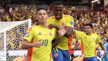 GLENDALE, ARIZONA - JULY 06: James Rodriguez of Colombia celebrates after scoring the team's second goal during the CONMEBOL Copa America 2024 quarter-final match between Colombia and Panama at State Farm Stadium on July 06, 2024 in Glendale, Arizona. Jamie Squire/Getty Images/AFP (Photo by JAMIE SQUIRE / GETTY IMAGES NORTH AMERICA / Getty Images via AFP)
