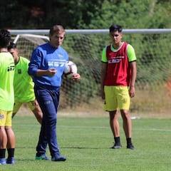 Las ideas futbolísticas del nuevo DT uruguayo del Campanil