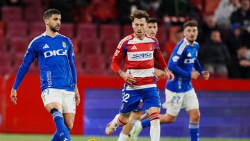 22/03/25 PARTIDO SEGUNDA DIVISION
Granada - Real Oviedo
En la imagen Pomares (Real Oviedo) y Ricard (Granada CF)