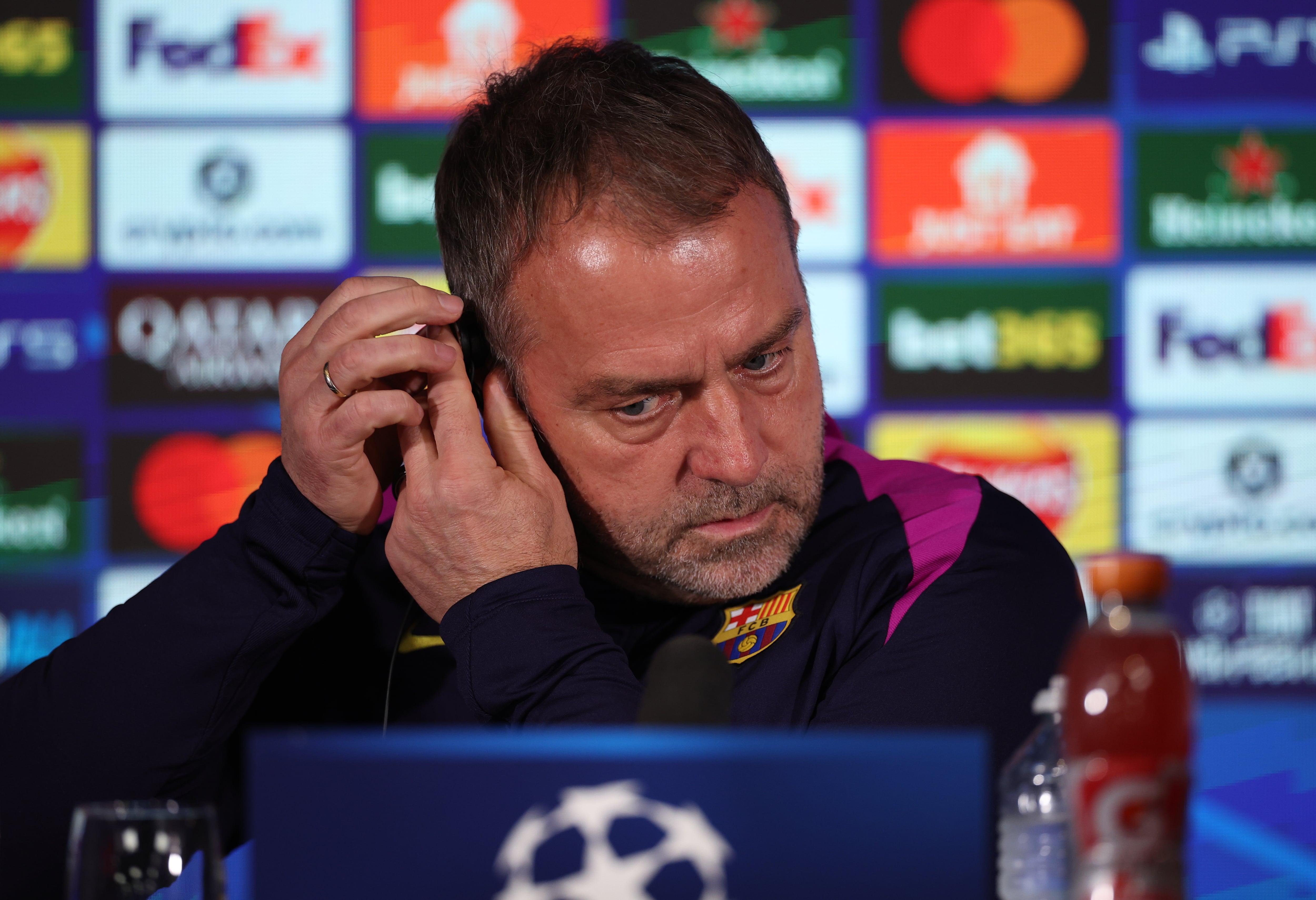 “¿Xavi? Sé la verdad y me la quedo para mí”