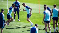 21/03/23  ATLETICO DE MADRID  ENTRENAMIENTO 
GRUPO  KOKE  SAUL  