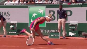 La espectacular lesión de Bacsinszky en Roland Garros