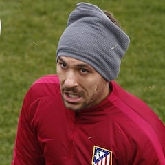 Juan Moreno le enseña la puerta a Cerci: otra vez fuera de la lista