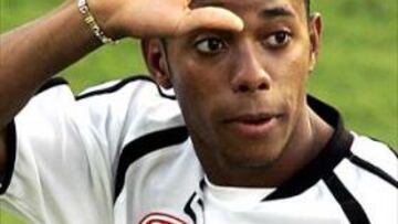 <b>BAJA SENSIBLE.</b> Robinho no estará con el Santos en los partidos clave de la Copa Libertadores.