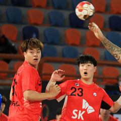 Slovenia thrash South Korea 51-29 at Handball World Championship