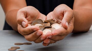 Sus padres tienen problemas económicos y toma una decisión radical: “No les daré un céntimo, siempre han gastado en mi hermana y nunca en mí”