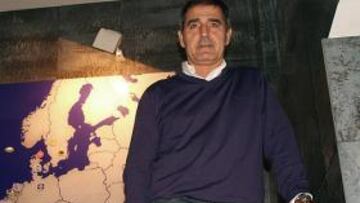 <b>ESTRENO. </b>Velásquez podría jugar su primer partido.