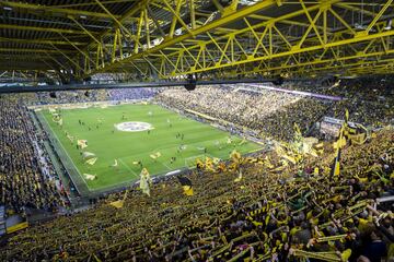 Club: Borussia Dortmund | Asistencia media: 81.132 espectadores. 