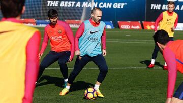 Iniesta apura plazos para el Clásico: se entrenó con el grupo