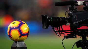 LaLiga y Movistar no aclaran quién fijó el partido Levante-Real Madrid.