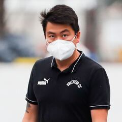 Sean Bai se reúne con Lim en Singapur