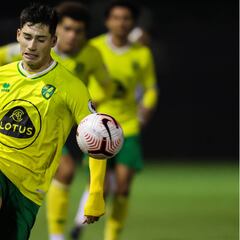 El olvidado ‘chileno’ que espera a Marcelino Núñez en el Norwich