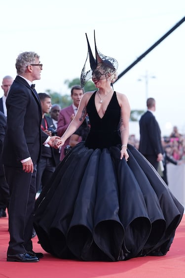 Lady Gaga, espectacular, en la alfombra roja de 'Joker: Folie A Deux'.