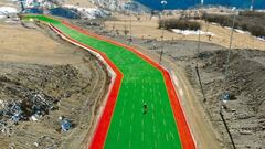 Veduchi (Chechenia, Rusia) inaugura la pista de esqu&iacute; seco m&aacute;s larga del mundo, con 1.130 metros de longitud.