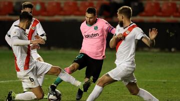 El Barça suda sangre en Vallecas