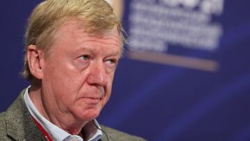 FILE PHOTO: Anatoly Chubais, special representative of Russian President Vladimir Putin, attends a session of the St. Petersburg International Economic Forum (SPIEF) in Saint Petersburg, Russia, June 3, 2021. REUTERS/Evgenia Novozhenina/File Photo