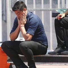 Nicolás Córdova es despedido de la banca de Wanderers