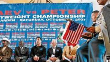 <b>CEREMONIA. </b>King, Frazier o Mayweather no se lo perdieron.