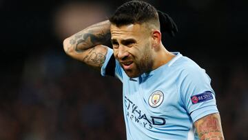 Guardiola reconoce que Otamendi no es feliz en el City