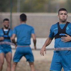 Carrillo y Mendes refuerzan la parcela ofensiva grana