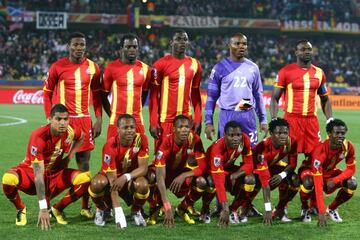 Ghana fue la única selección africana que superó la fase de grupos en este Mundial y el continente entero se volcó en su apoyo. Ghana venció a Estados Unidos en octavos de final y quedó fuera en penales ante Uruguay en la siguiente fase.