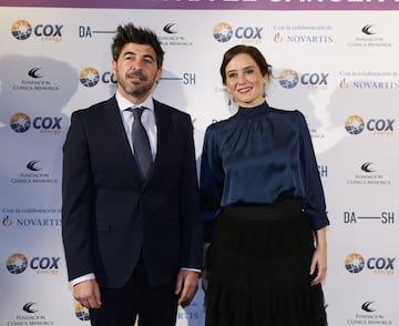 Isabel D¨ªaz Ayuso, presidenta de de la Comunidad de Madrid, con su pareja Jairo Alonso.