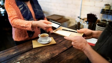 Un hostelero cuenta la razón secreta por la que a veces en los restaurantes no te cobran en la mesa