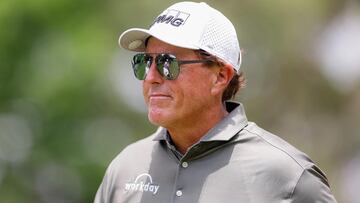 Mickelson backtracks on Saudi Super Golf League comments