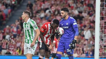 03/11/24 PARTIDO PRIMERA DIVISION
ATHLETIC BILBAO - BETIS
ROMAIN PERRAUD IÑAKI WILLIAMS RUI SILVA